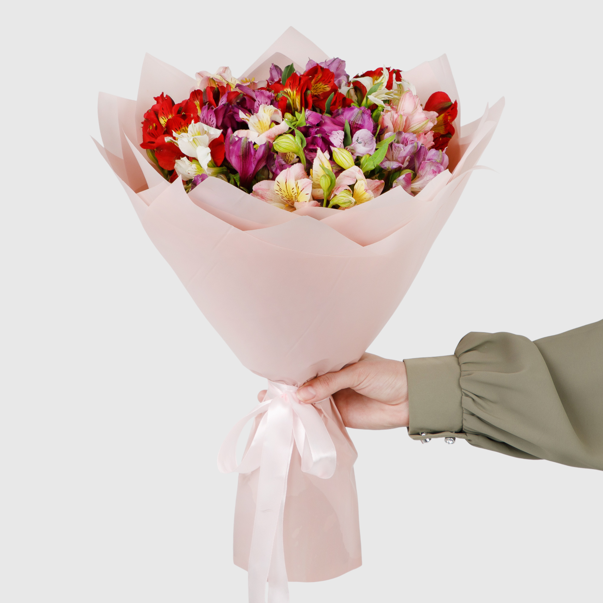 Букет из 15 альстромерий «Иоанна»